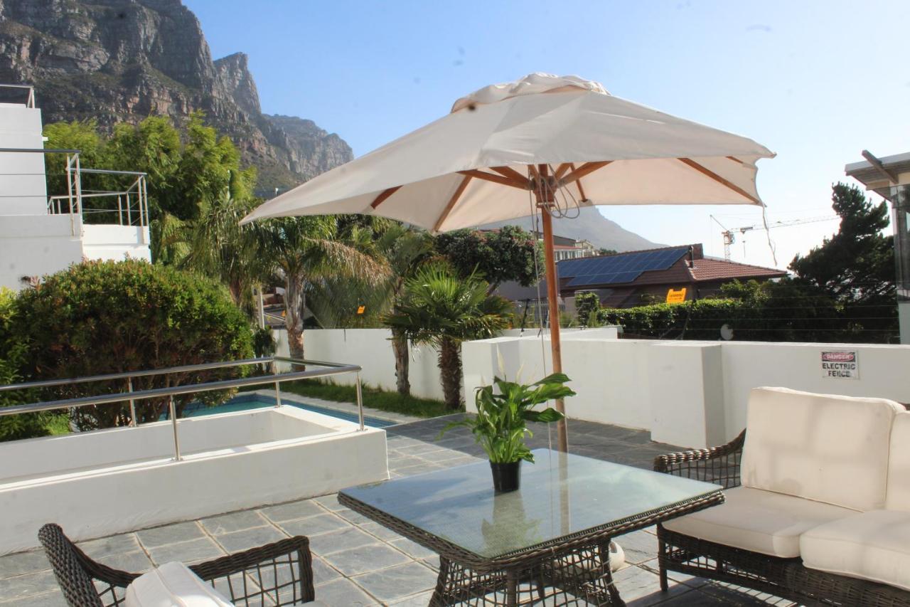 Cozy Camps Bay House With Mountain And Sea View Βίλα Κέιπ Τάουν Εξωτερικό φωτογραφία