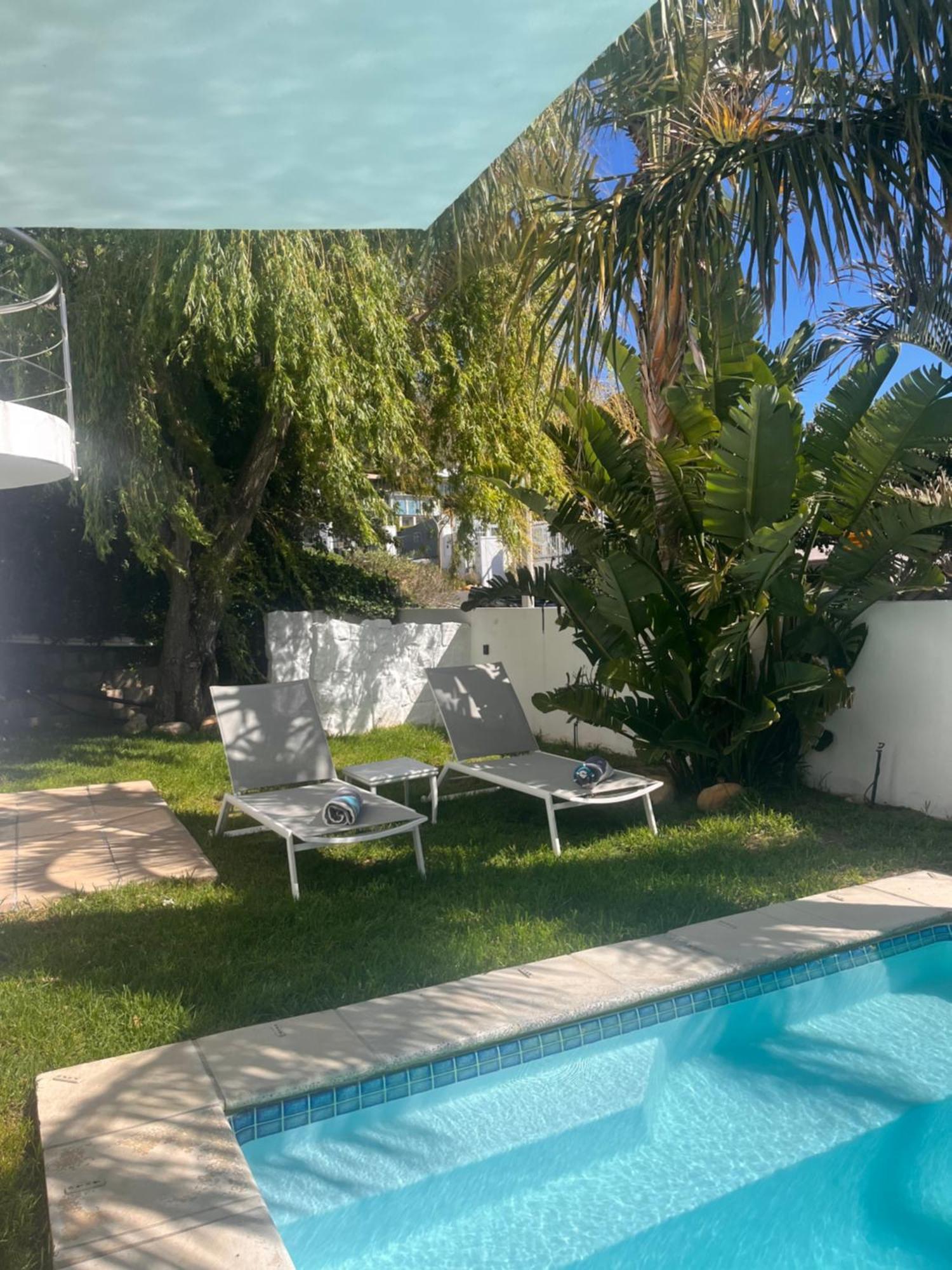 Cozy Camps Bay House With Mountain And Sea View Βίλα Κέιπ Τάουν Εξωτερικό φωτογραφία