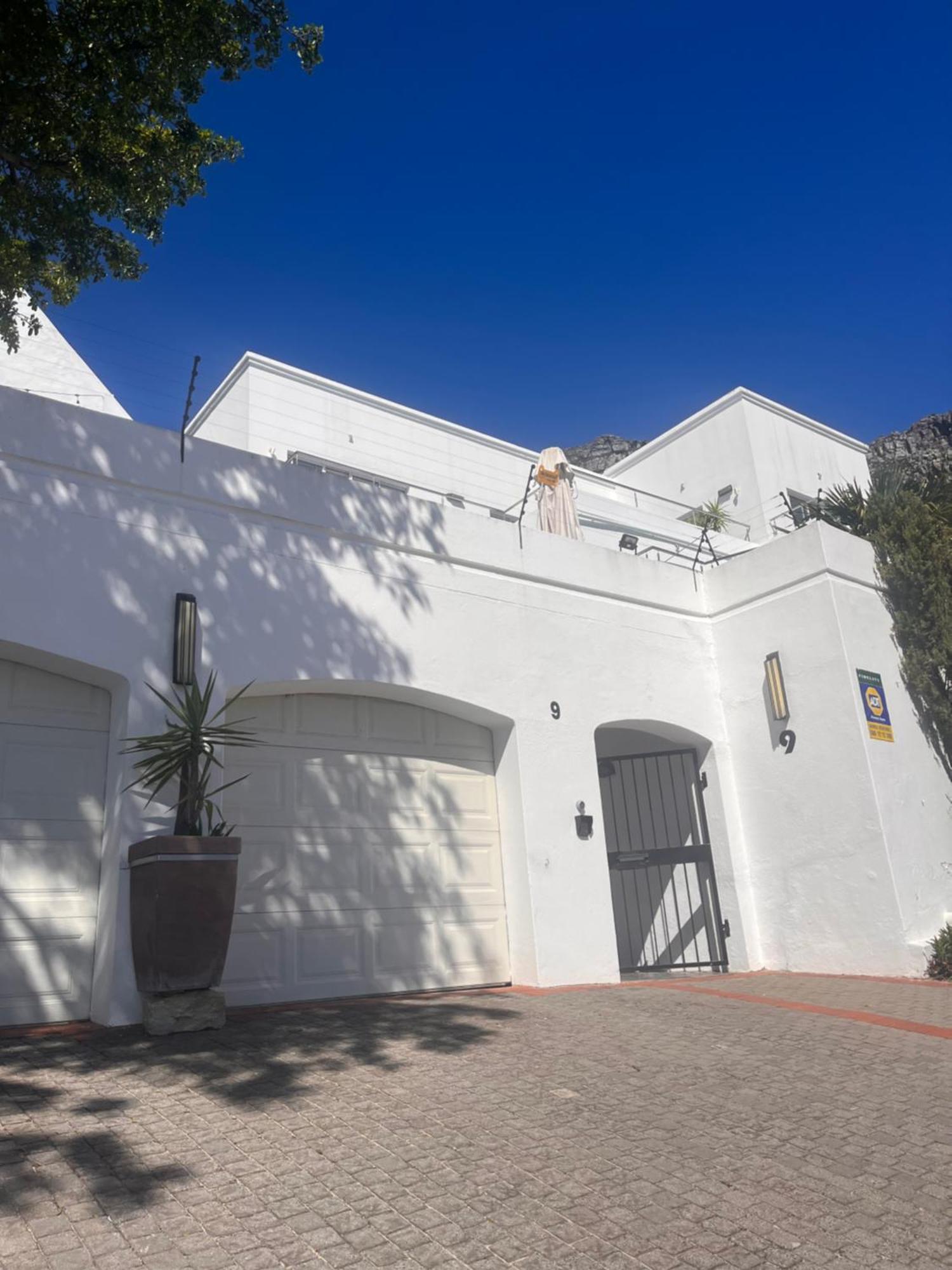 Cozy Camps Bay House With Mountain And Sea View Βίλα Κέιπ Τάουν Εξωτερικό φωτογραφία