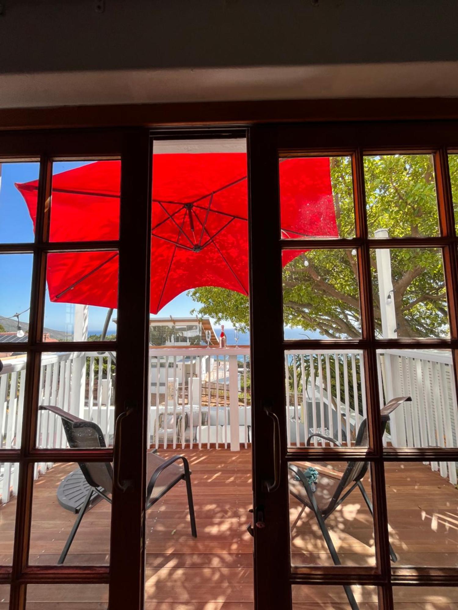 Cozy Camps Bay House With Mountain And Sea View Βίλα Κέιπ Τάουν Εξωτερικό φωτογραφία