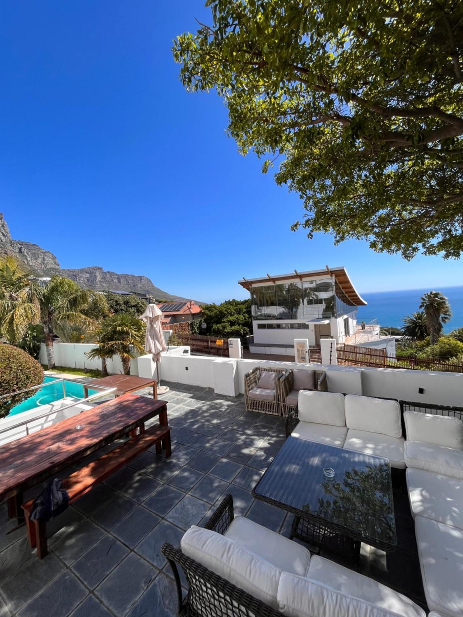 Cozy Camps Bay House With Mountain And Sea View Βίλα Κέιπ Τάουν Εξωτερικό φωτογραφία