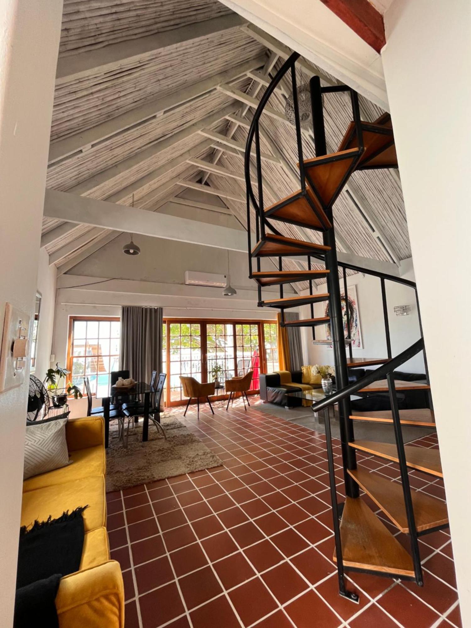 Cozy Camps Bay House With Mountain And Sea View Βίλα Κέιπ Τάουν Εξωτερικό φωτογραφία